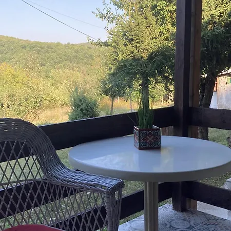 Gruzanski Raj Tatil Evi *