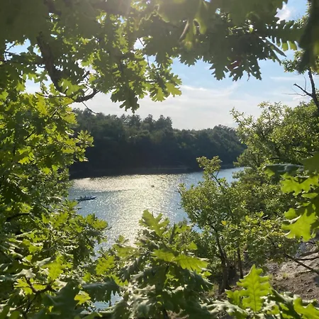 Gruzanski Raj Tatil Evi